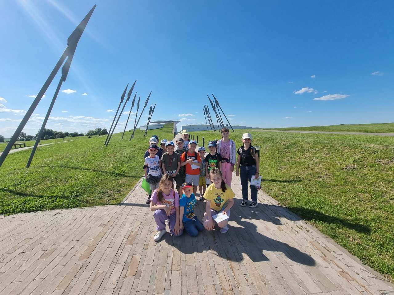 июня ребята посетили музейный комплекс Куликово поле в п. Моховое.
